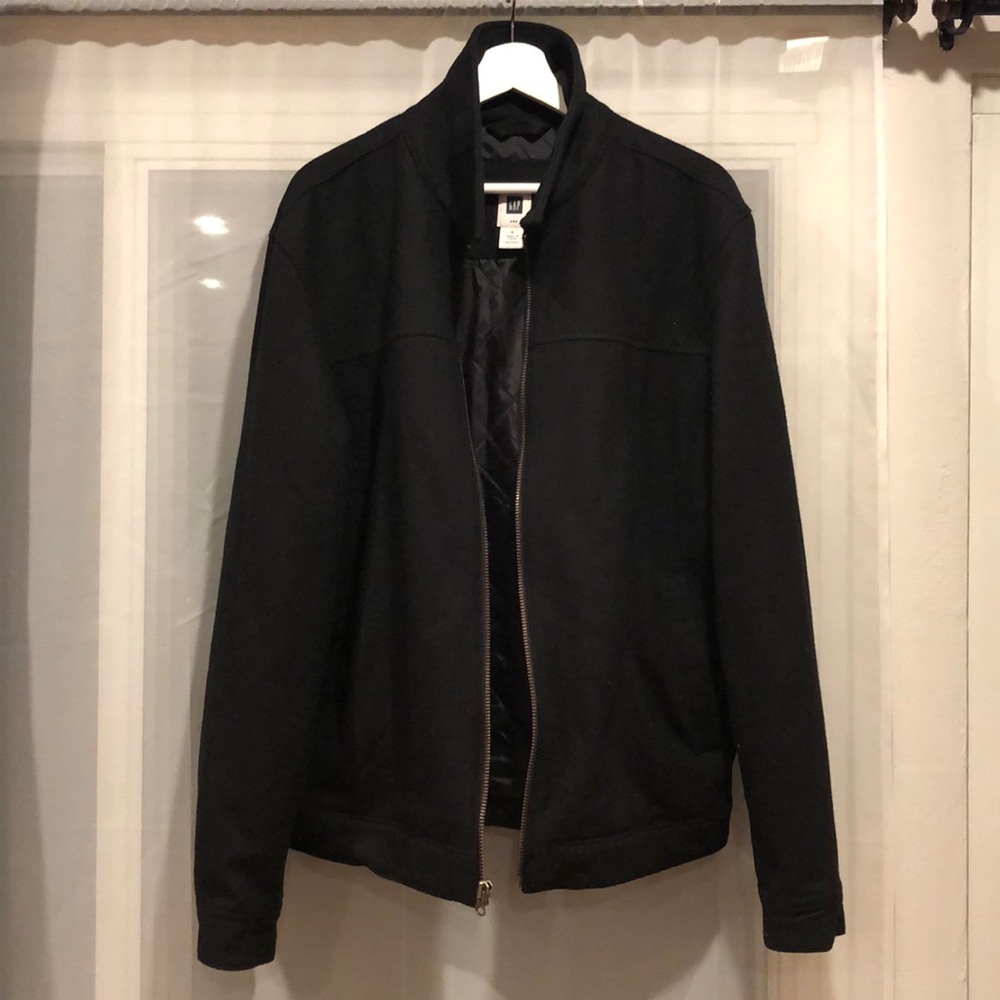 Men's Black Gap Jacket